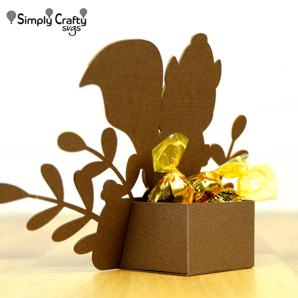 Thanksgiving Squirrel Box - Image 3